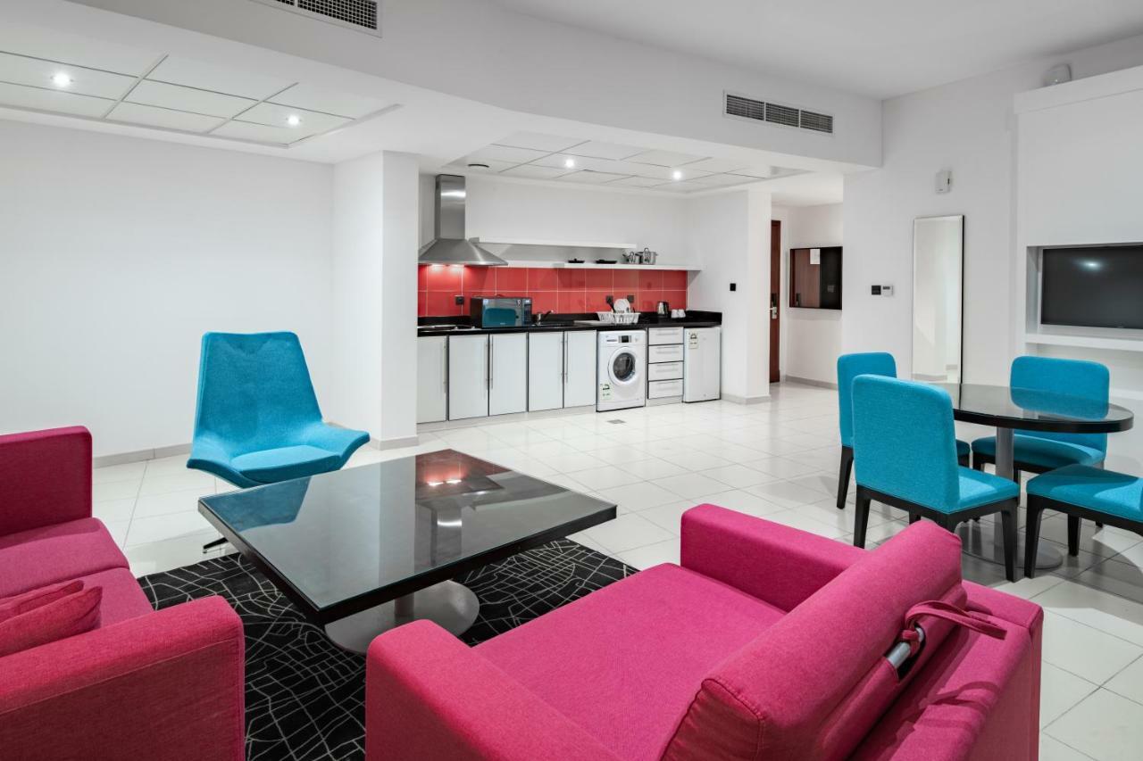 Radisson Hotel & Apartments Dammam Industrial City Exterior photo